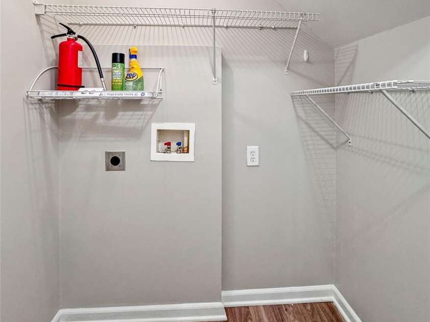 12207 Jessica Place, Charlotte, NC 28269.  MLS# CAR4235868, YatesRealty ID 26157. Laundry