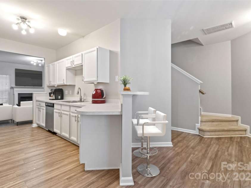 12207 Jessica Place, Charlotte, NC 28269.  MLS# CAR4235868, YatesRealty ID 26157. Virtual Staged