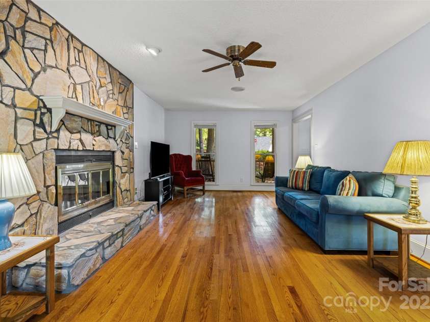 25011 Club View Drive, Tega Cay, SC 29708.  MLS# CAR4299722, YatesRealty ID 2616. 