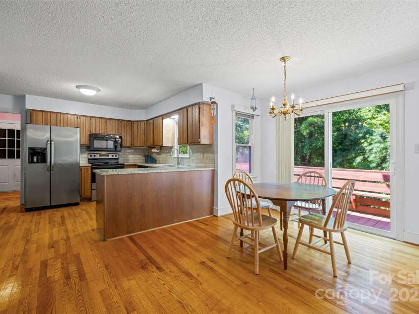 25011 Club View Drive, Tega Cay, SC 29708.  MLS# CAR4299722, YatesRealty ID 2616. 