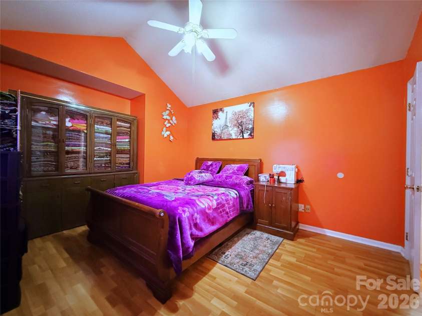 7333 Rosehall Drive, Charlotte, NC 28227.  MLS# CAR4337345, YatesRealty ID 2616. 