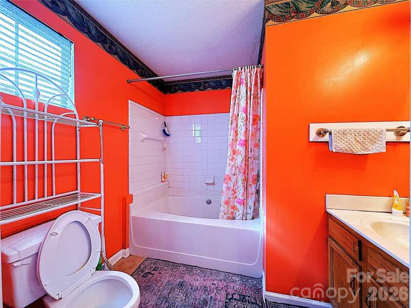 7333 Rosehall Drive, Charlotte, NC 28227.  MLS# CAR4337345, YatesRealty ID 2616. 