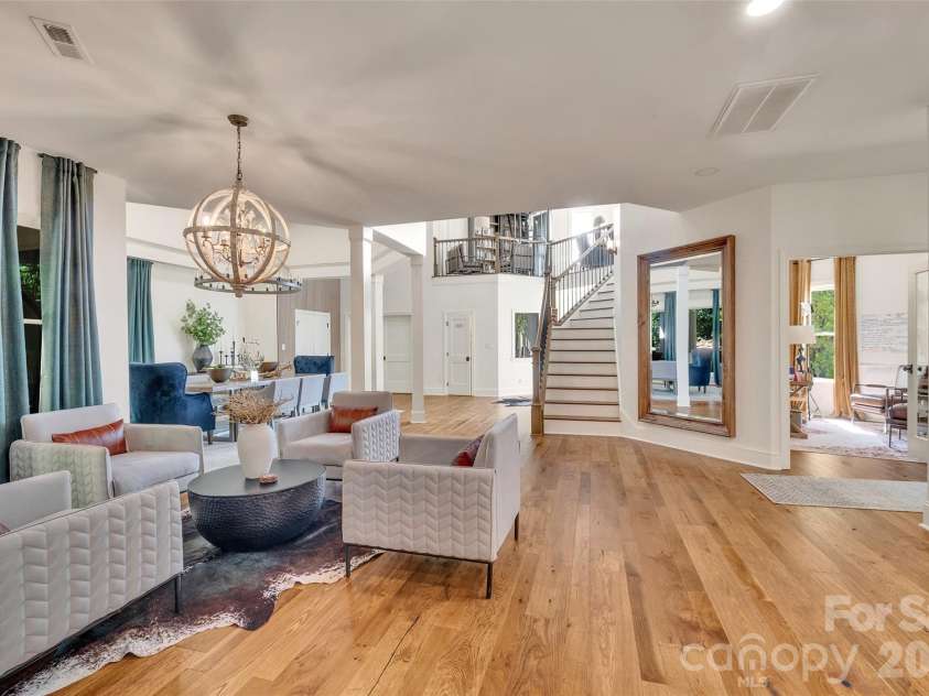 1337 Whispering Oaks Circle, Matthews, NC 28104.  MLS# CAR4375997, YatesRealty ID 26161. 