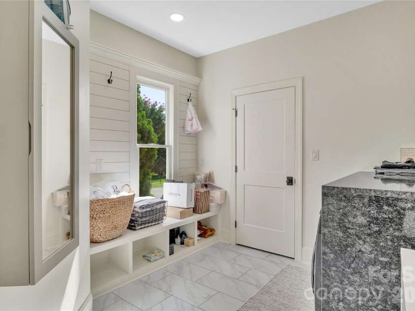 1337 Whispering Oaks Circle, Matthews, NC 28104.  MLS# CAR4375997, YatesRealty ID 26161. 
