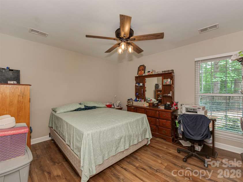 10200 Cairnsmore Place, Mint Hill, NC 28227.  MLS# CAR4377117, YatesRealty ID 26162. Bedroom # 3