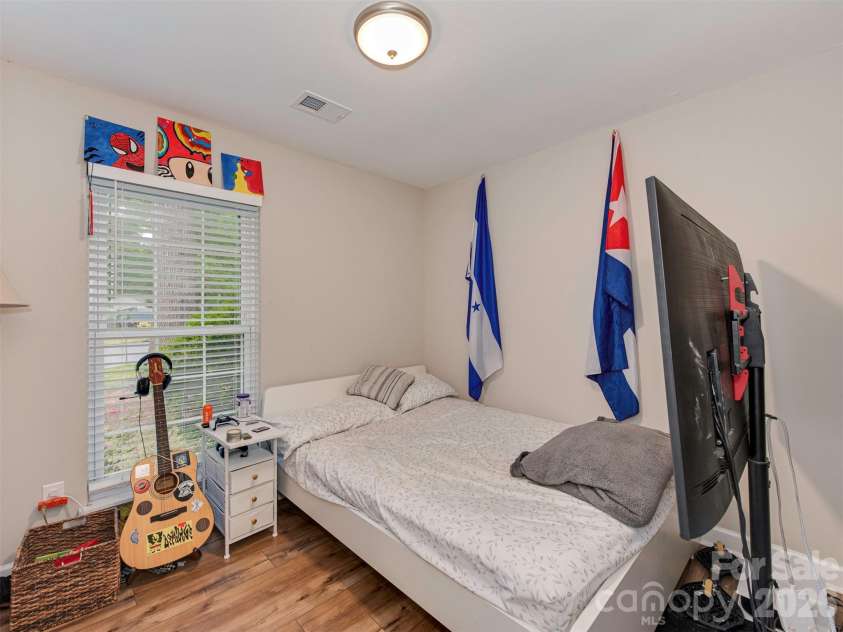 10200 Cairnsmore Place, Mint Hill, NC 28227.  MLS# CAR4377117, YatesRealty ID 26162. Bedroom
