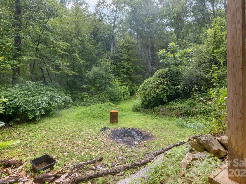 465 Youngs Gap Road, Fletcher, NC 28732.  MLS# CAR4275186, YatesRealty ID 26162. 