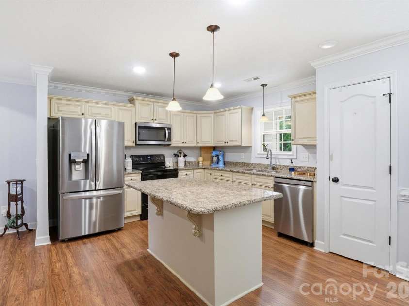 810 Tirzah Road, York, SC 29745.  MLS# CAR4381454, YatesRealty ID 26163. 