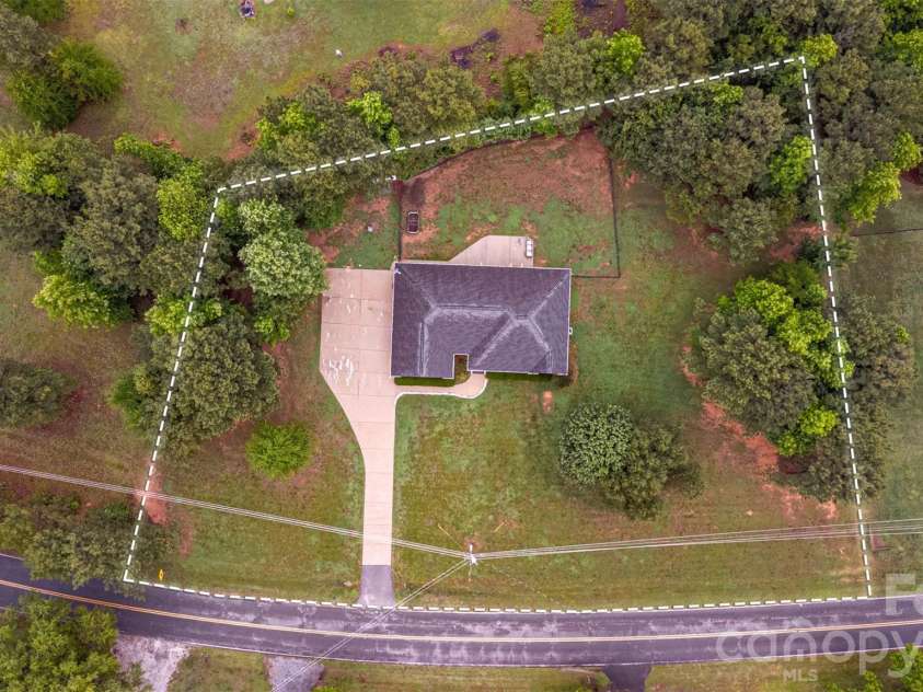 810 Tirzah Road, York, SC 29745.  MLS# CAR4381454, YatesRealty ID 26163. No HOA