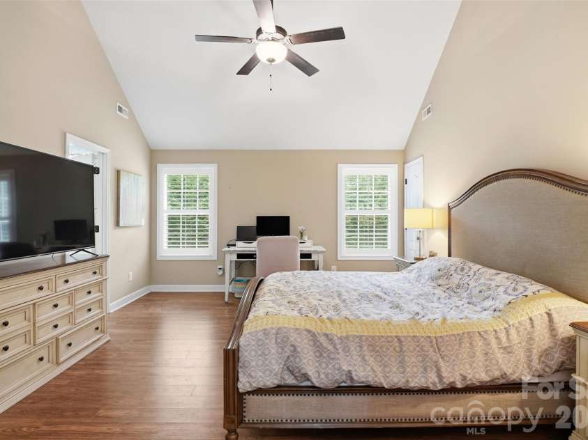810 Tirzah Road, York, SC 29745.  MLS# CAR4381454, YatesRealty ID 26163. Owners Suite