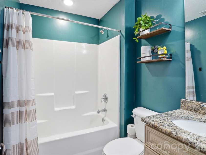 810 Tirzah Road, York, SC 29745.  MLS# CAR4381454, YatesRealty ID 26163. Second Full Bathroom