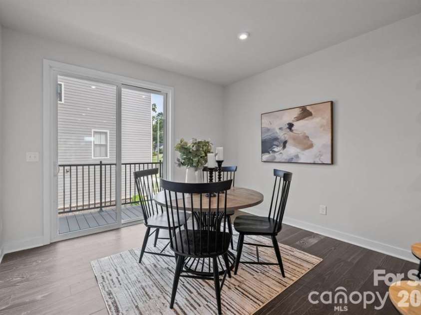 3737 Tryon Street, Charlotte, NC 28217.  MLS# CAR4368283, YatesRealty ID 26164. 
