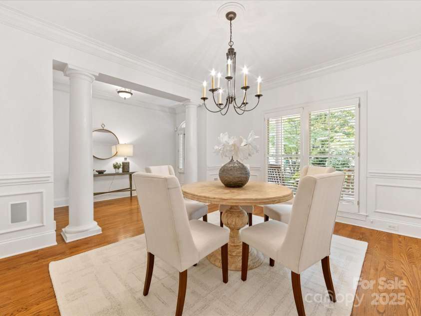 1420 Sterling Road, Charlotte, NC 28209.  MLS# CAR4251543, YatesRealty ID 26166. Dining Room