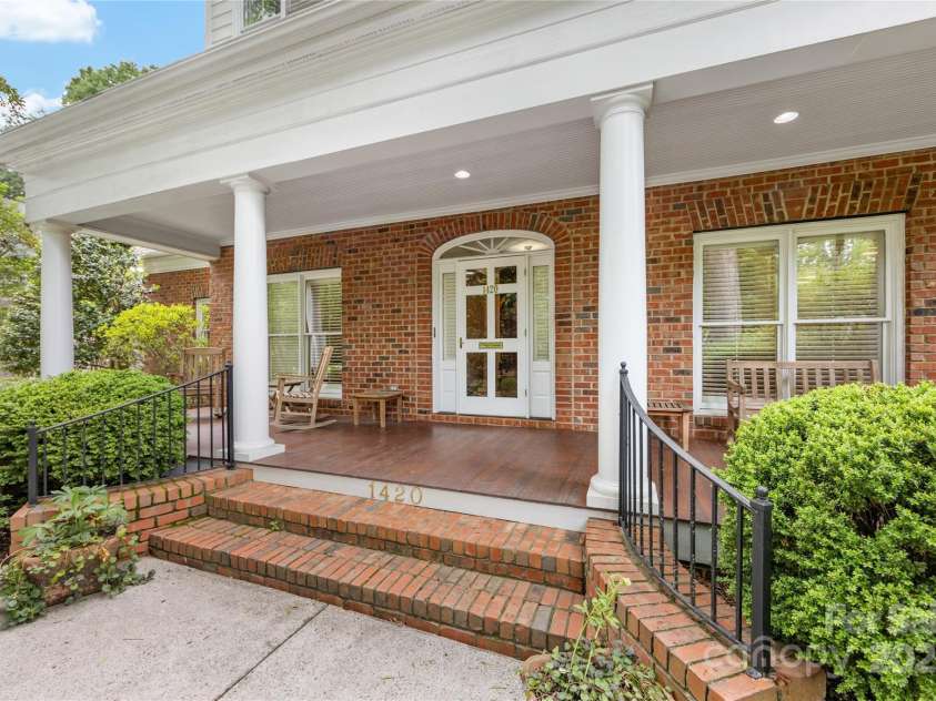 1420 Sterling Road, Charlotte, NC 28209.  MLS# CAR4251543, YatesRealty ID 26166. Front entry