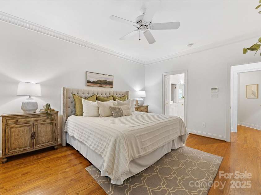 1420 Sterling Road, Charlotte, NC 28209.  MLS# CAR4251543, YatesRealty ID 26166. Main level Primary Bedroom