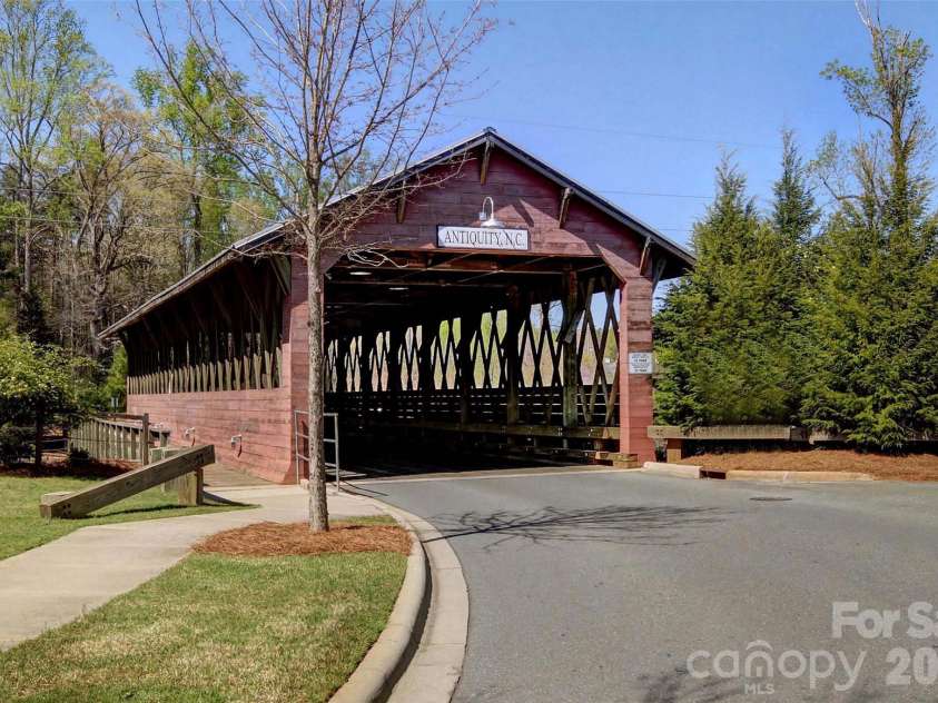 972 Gardners Way, Cornelius, NC 28031.  MLS# CAR4378832, YatesRealty ID 26166. 