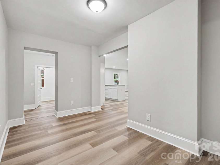 3716 Fieldcrest Road, Charlotte, NC 28217.  MLS# CAR4385478, YatesRealty ID 26167. 