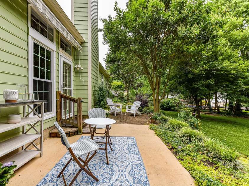 10213 Conistan Place, Cornelius, NC 28031.  MLS# CAR4223056, YatesRealty ID 26169. Lots of outdoor space for outdoor entertainment