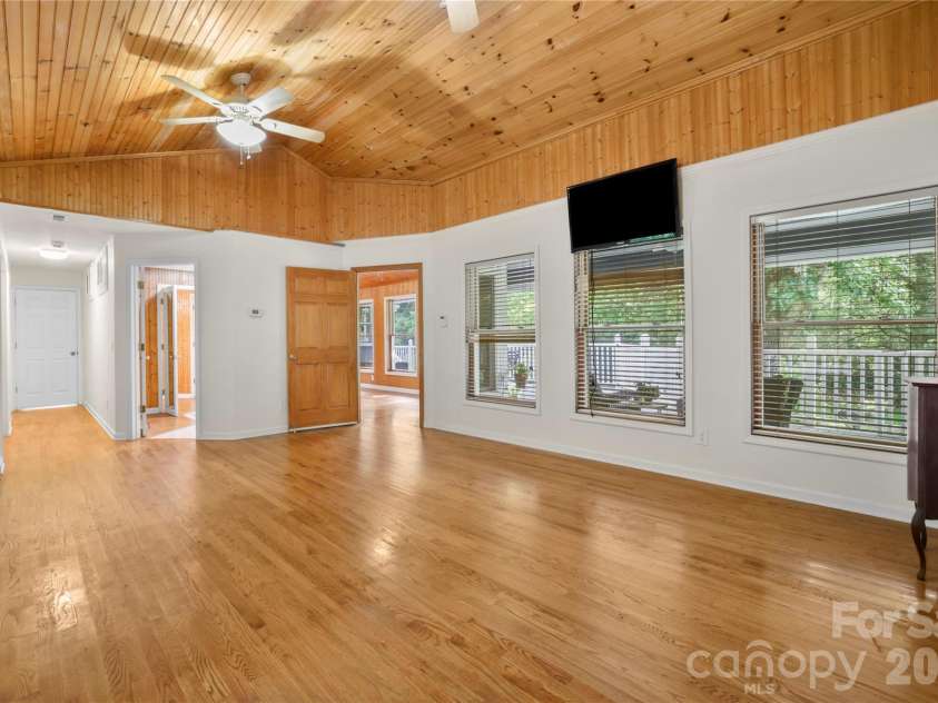 645 Fork Creek Road, Saluda, NC 28773.  MLS# CAR4398267, YatesRealty ID 26169. 