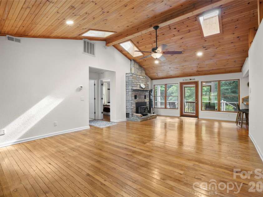 645 Fork Creek Road, Saluda, NC 28773.  MLS# CAR4398267, YatesRealty ID 26169. 