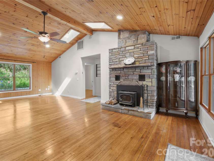 645 Fork Creek Road, Saluda, NC 28773.  MLS# CAR4398267, YatesRealty ID 26169. 