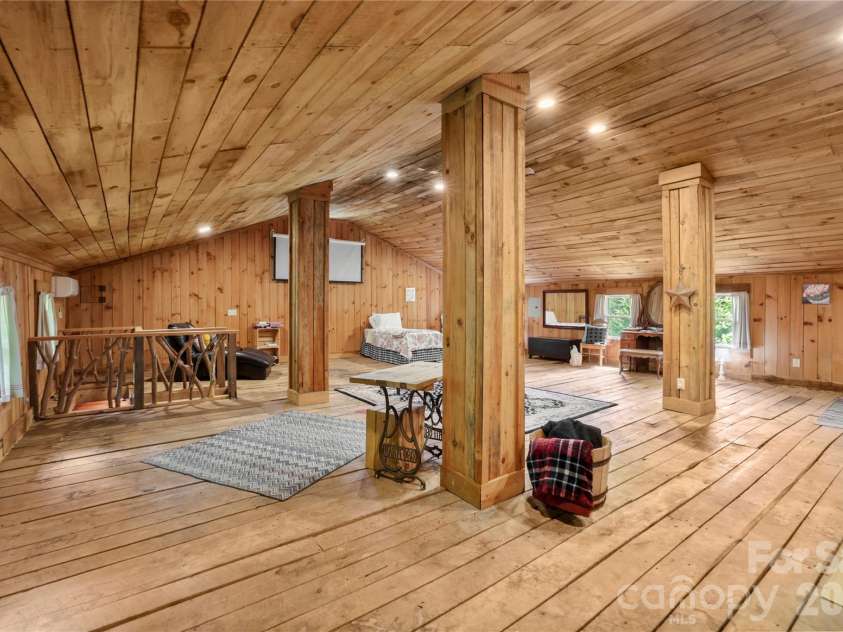 645 Fork Creek Road, Saluda, NC 28773.  MLS# CAR4398267, YatesRealty ID 26169. 