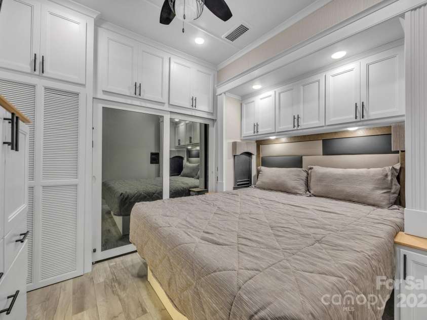 177 Finch Way, West Jefferson, NC 28694.  MLS# CAR4249752, YatesRealty ID 2617. 