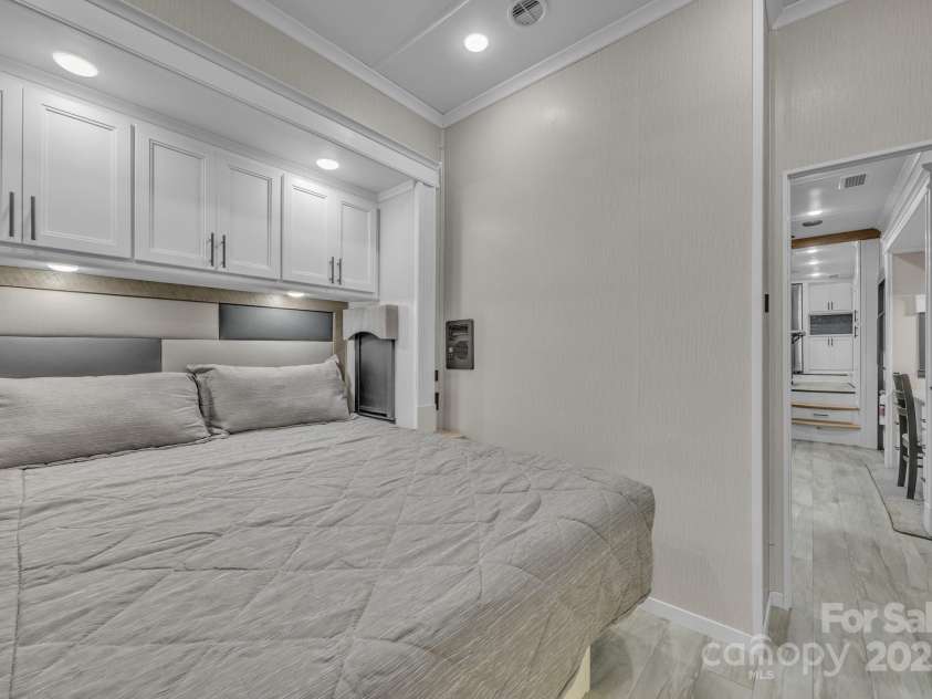 177 Finch Way, West Jefferson, NC 28694.  MLS# CAR4249752, YatesRealty ID 2617. 