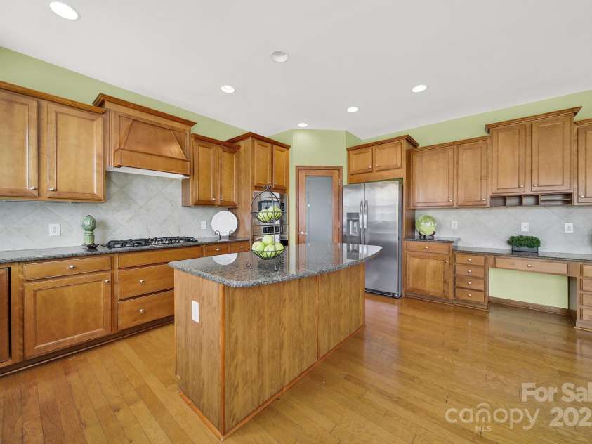 7203 Shenandoah Drive, Fort Mill, SC 29707.  MLS# CAR4221538, YatesRealty ID 2617. 