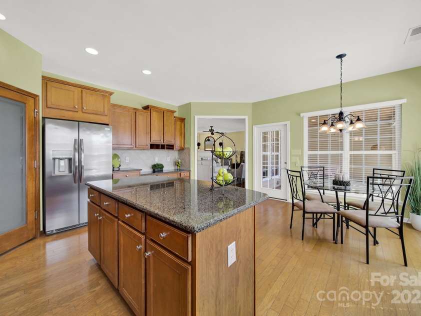 7203 Shenandoah Drive, Fort Mill, SC 29707.  MLS# CAR4221538, YatesRealty ID 2617. 