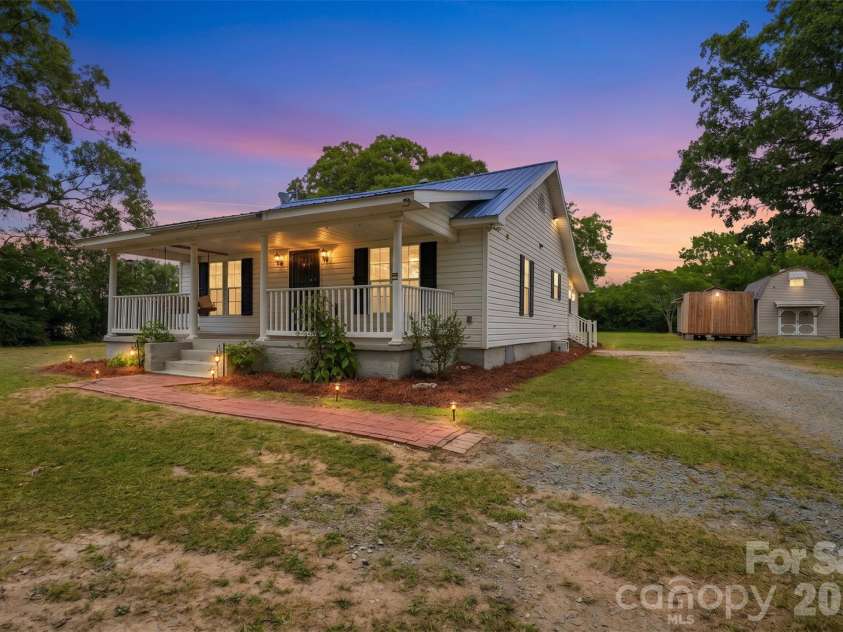 2425 Pageland Highway, Monroe, NC 28112.  MLS# CAR4383302, YatesRealty ID 26172. 