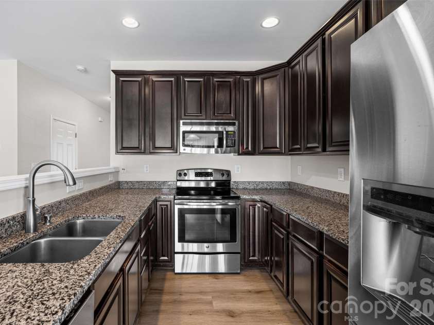 2081 Shady Pond Drive, Clover, SC 29710.  MLS# CAR4385215, YatesRealty ID 26174. 