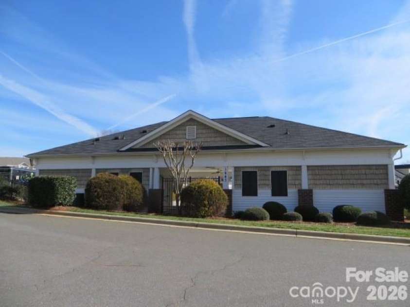 2081 Shady Pond Drive, Clover, SC 29710.  MLS# CAR4385215, YatesRealty ID 26174. 