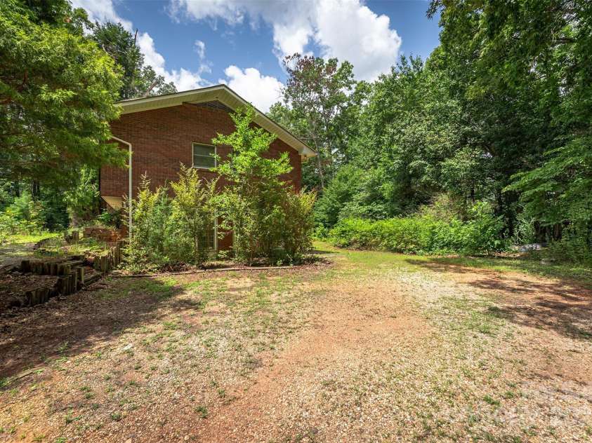 1801 Parker Padgett Road, Old Fort, NC 28762.  MLS# CAR4254998, YatesRealty ID 26175. 