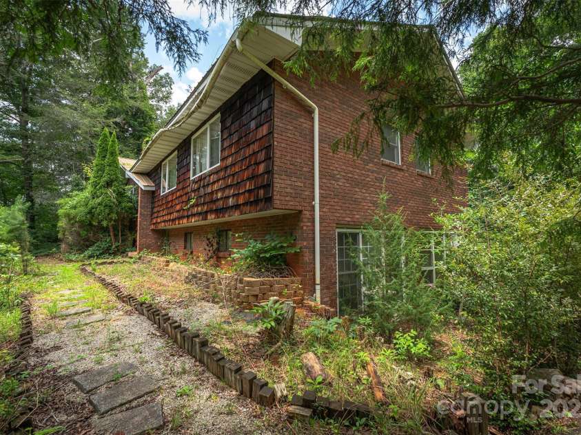 1801 Parker Padgett Road, Old Fort, NC 28762.  MLS# CAR4254998, YatesRealty ID 26175. 