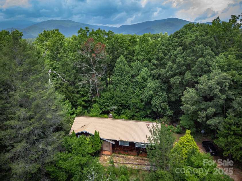 1801 Parker Padgett Road, Old Fort, NC 28762.  MLS# CAR4254998, YatesRealty ID 26175. 