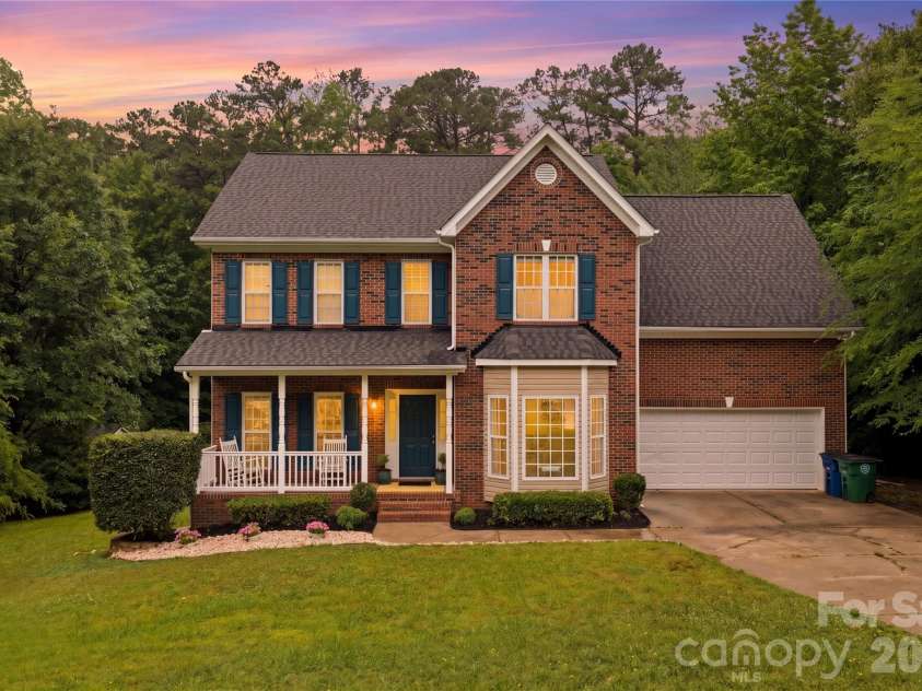 1514 Hawthorne Drive, Indian Trail, NC 28079.  MLS# CAR4382763, YatesRealty ID 26177. 