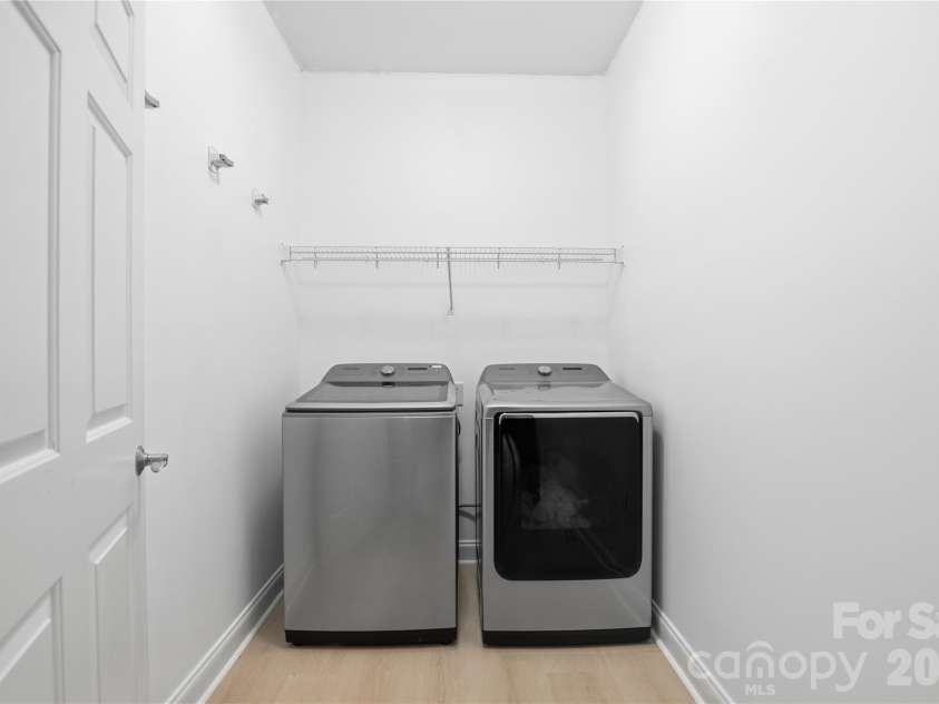 1514 Hawthorne Drive, Indian Trail, NC 28079.  MLS# CAR4382763, YatesRealty ID 26177. Laundry, off kitchen 