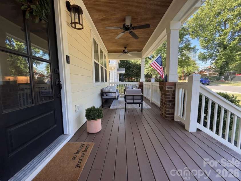2120 Highland Street, Charlotte, NC 28208.  MLS# CAR4373959, YatesRealty ID 26178. 