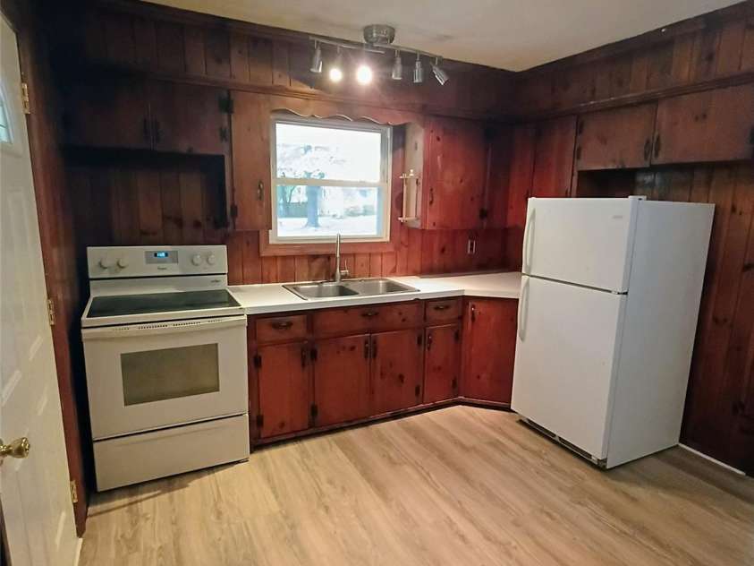 159 Edgewood Drive, Forest City, NC 28043.  MLS# CAR4342009, YatesRealty ID 26179. 