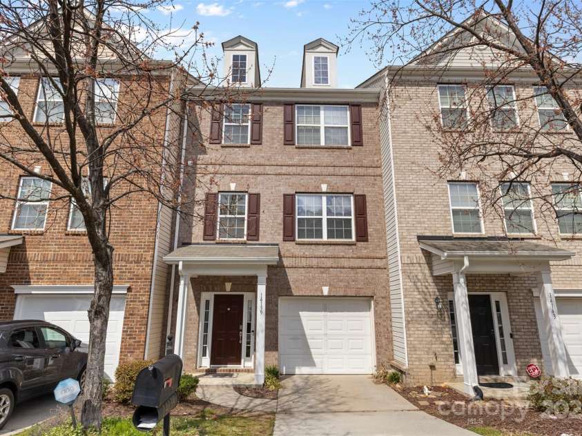 14139 Winford Lane, Charlotte, NC 28262.  MLS# CAR4231863, YatesRealty ID 2618. 