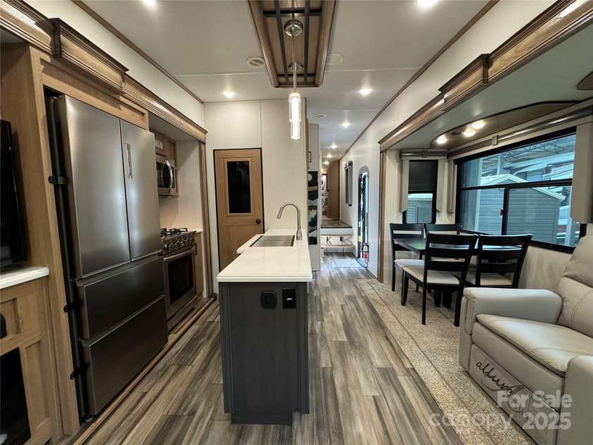 195 Finch Way, West Jefferson, NC 28694.  MLS# CAR4249763, YatesRealty ID 2618. 