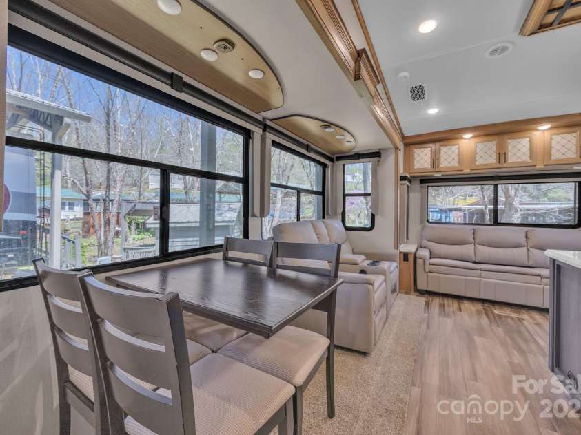 195 Finch Way, West Jefferson, NC 28694.  MLS# CAR4249763, YatesRealty ID 2618. 