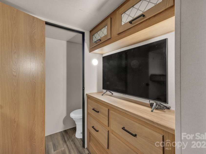 195 Finch Way, West Jefferson, NC 28694.  MLS# CAR4249763, YatesRealty ID 2618. 