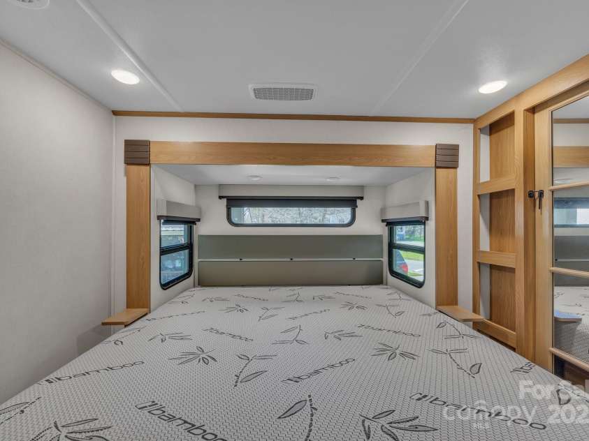 195 Finch Way, West Jefferson, NC 28694.  MLS# CAR4249763, YatesRealty ID 2618. 