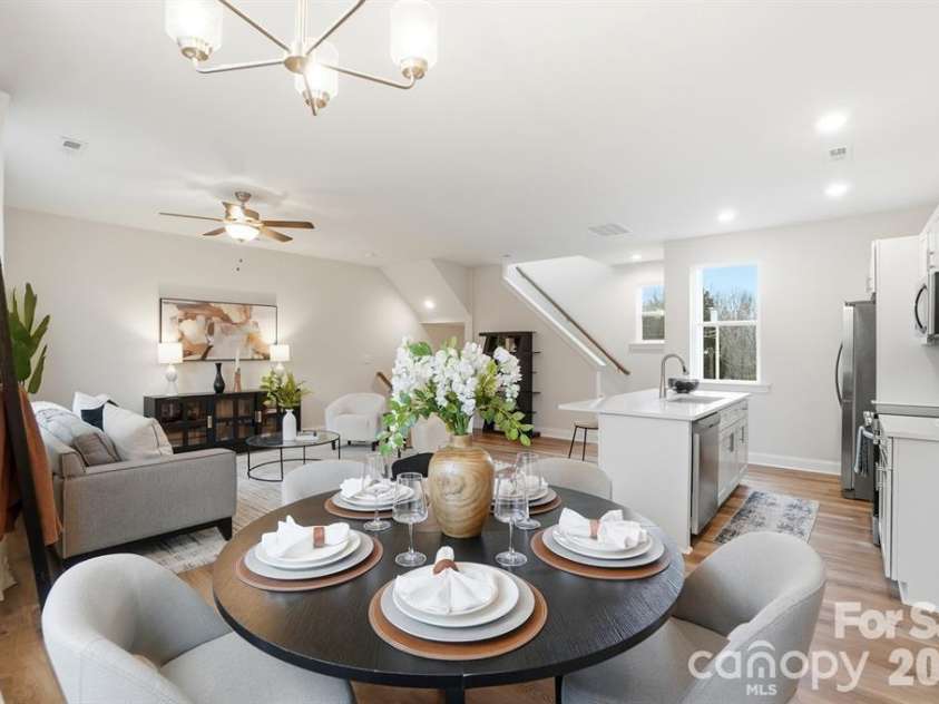 8931 Sharonbrook Drive, Charlotte, NC 28210.  MLS# CAR4403221, YatesRealty ID 2618. 