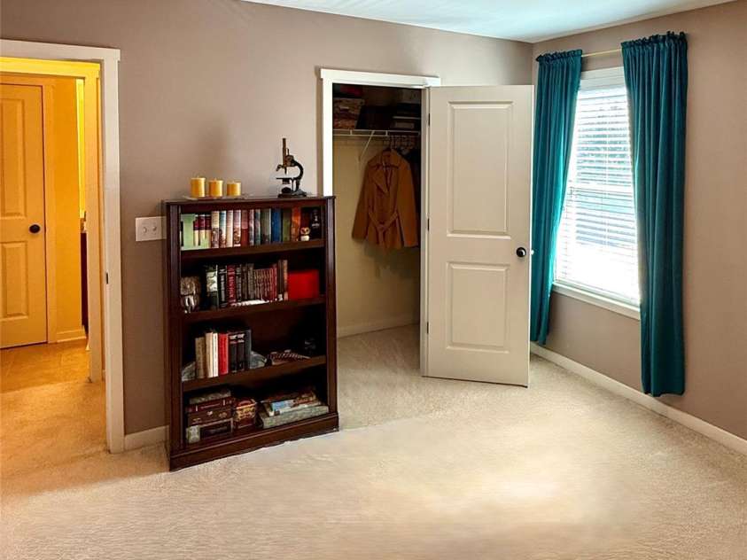 5227 Crystal Lakes Drive, Rock Hill, SC 29732.  MLS# CAR4338532, YatesRealty ID 26181. Bedroom 3