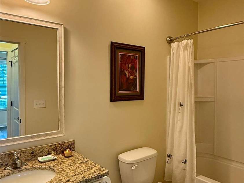 5227 Crystal Lakes Drive, Rock Hill, SC 29732.  MLS# CAR4338532, YatesRealty ID 26181. First Floor Bath