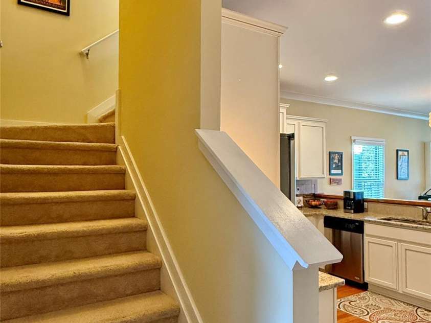 5227 Crystal Lakes Drive, Rock Hill, SC 29732.  MLS# CAR4338532, YatesRealty ID 26181. Stairwell