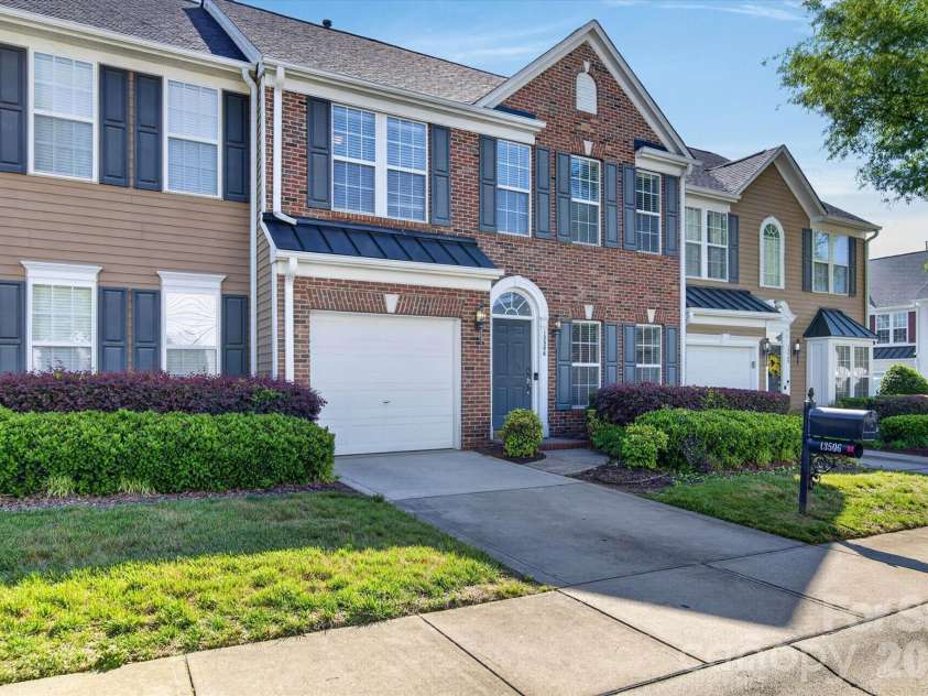 13506 Boulder Creek Drive, Charlotte, NC 28273.  MLS# CAR4378216, YatesRealty ID 26182. 